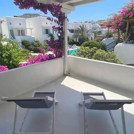 Mykonian Style W Shared Pool Houses & Nighttime Security Guard Ornos  Exterior photo