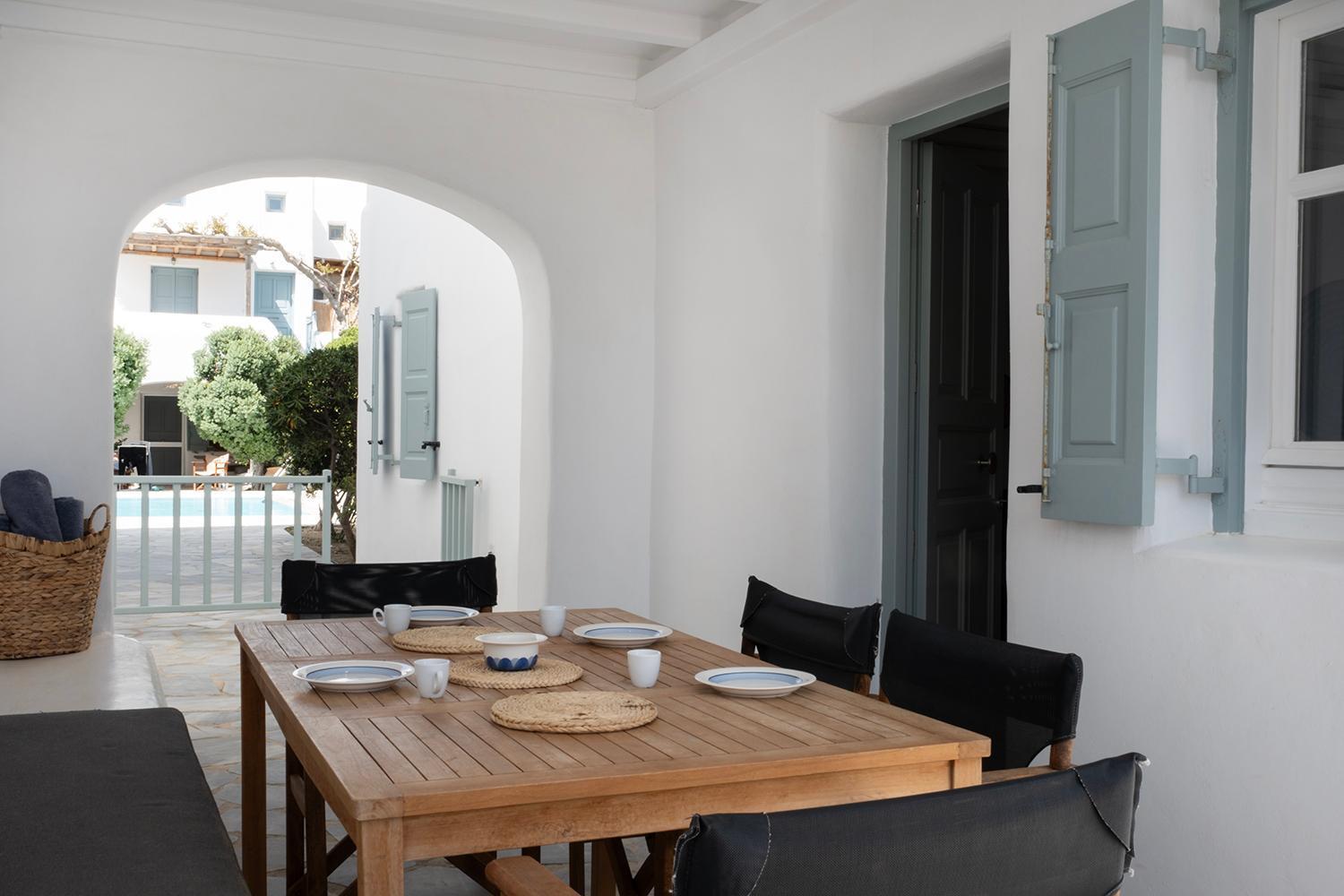 Mykonian Style Pool House 2